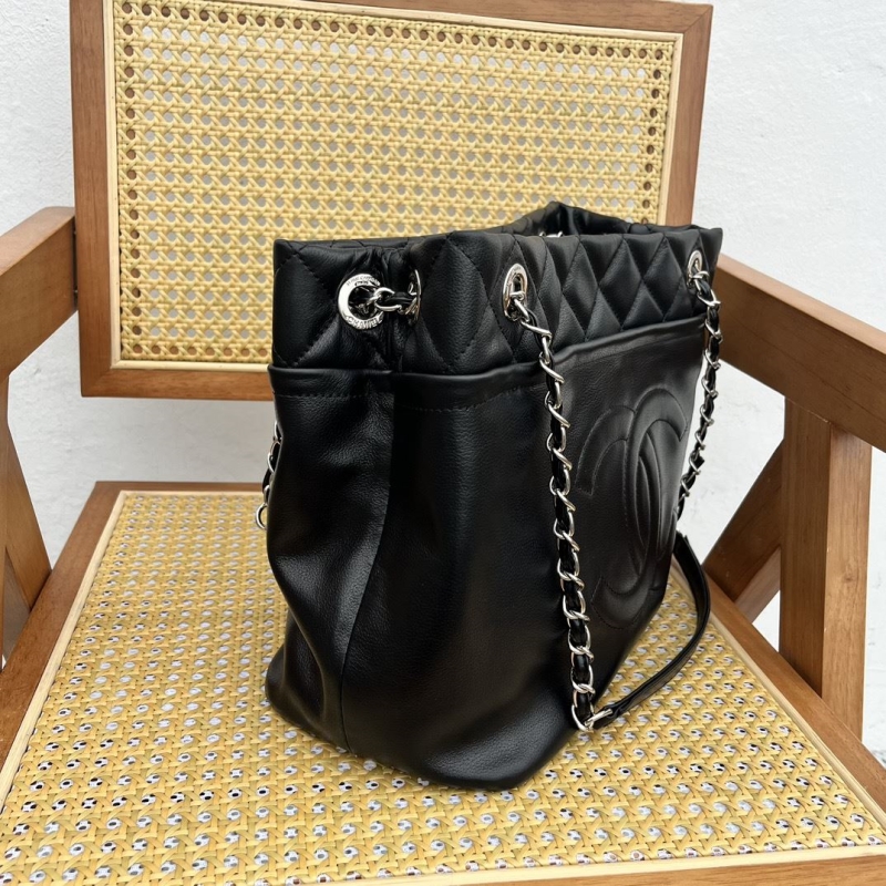 Ch**el shopping bags